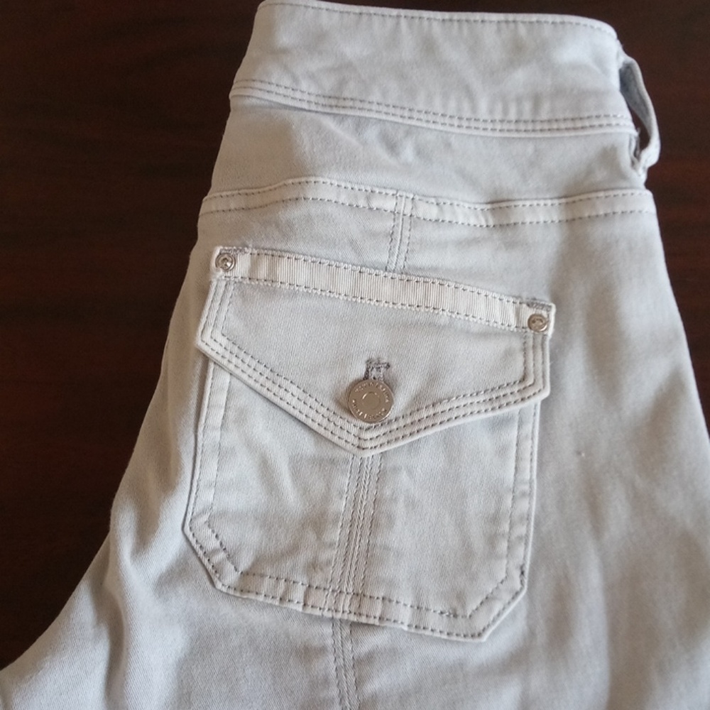 White House Black Market Slim Crop Jeans - Picture 7 of 7